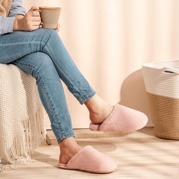 ⚡Women's Pink Fuzzy Scuff Slippers Soft Comfy Memory Foam Non Slip House Shoes - Picture 2 of 6